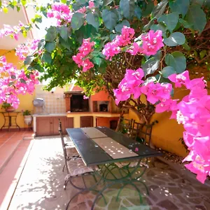 Il Piccolo Giardino & Breakfast Couette-café Villasimius